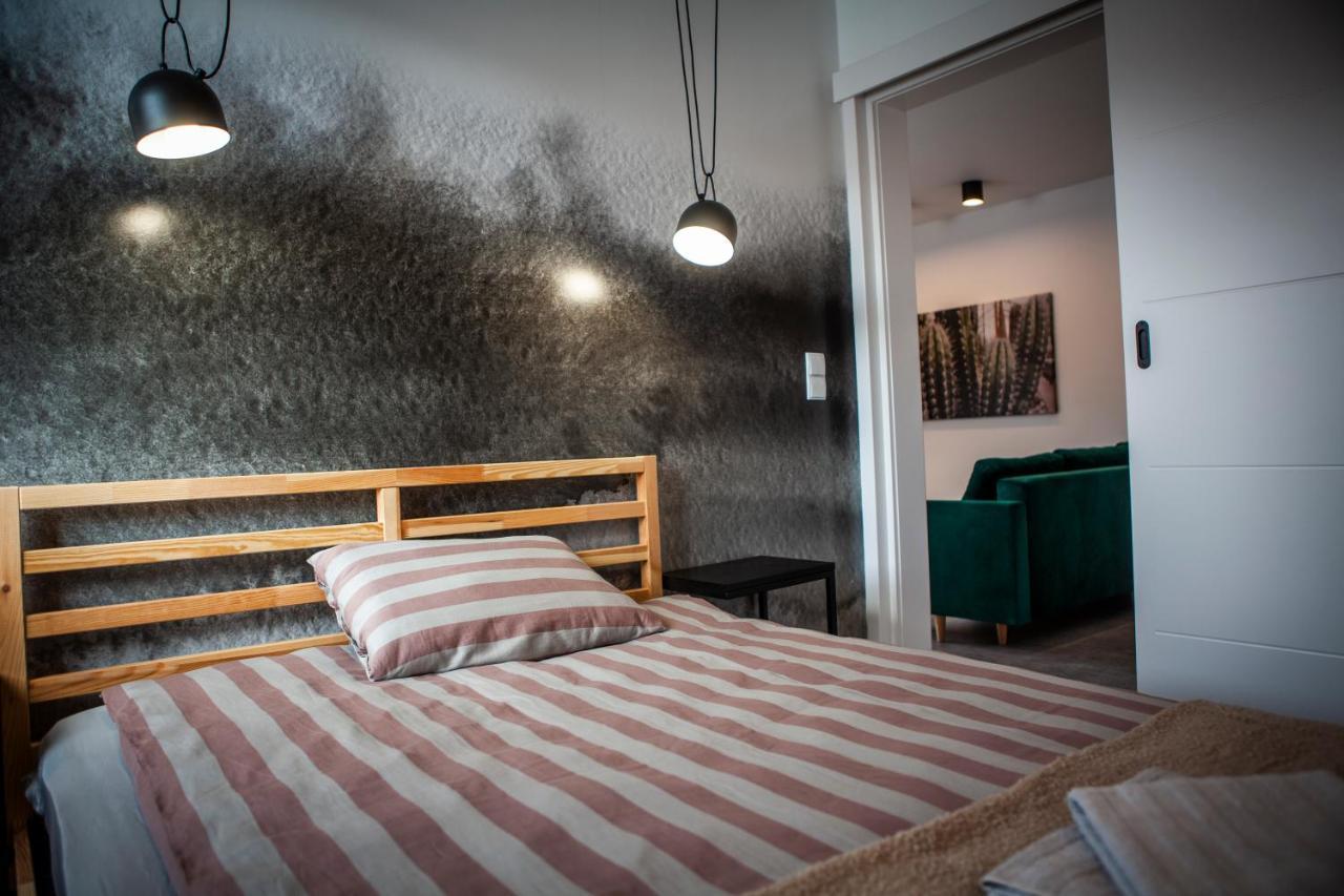Luksusowy Apartament Nad Jeziorem Człuchów Zewnętrze zdjęcie